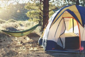 tent vs hammock which is better for your camping experience in 2026