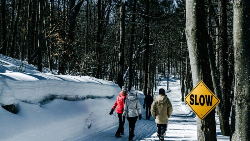 How to Dress for a Winter Day Hike